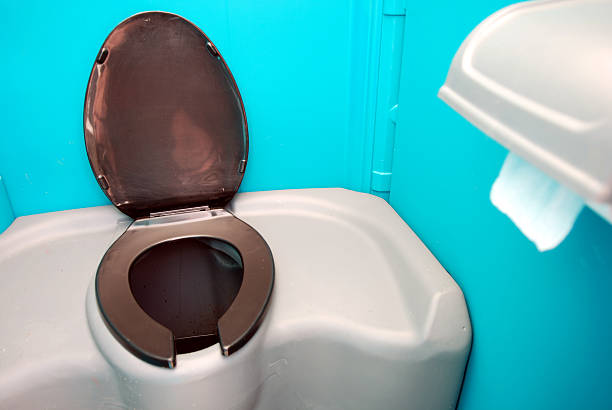Best Portable bathroom rental  in Mount Vernon, OH